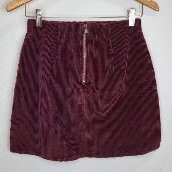 Hollister Burgundy Corduroy Skirt - Picture 4 of 5